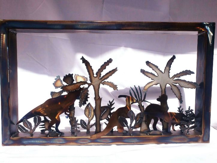 Hunting T-Rex in a metal representation of a primordial forest (1)